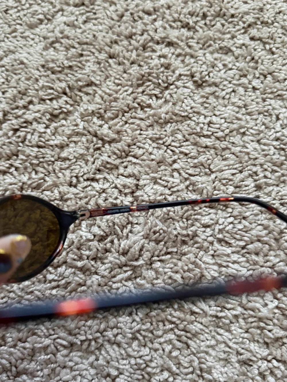 Women's vintage Coyote Oval Tortoiseshell Sunglasses - Brown Lenses